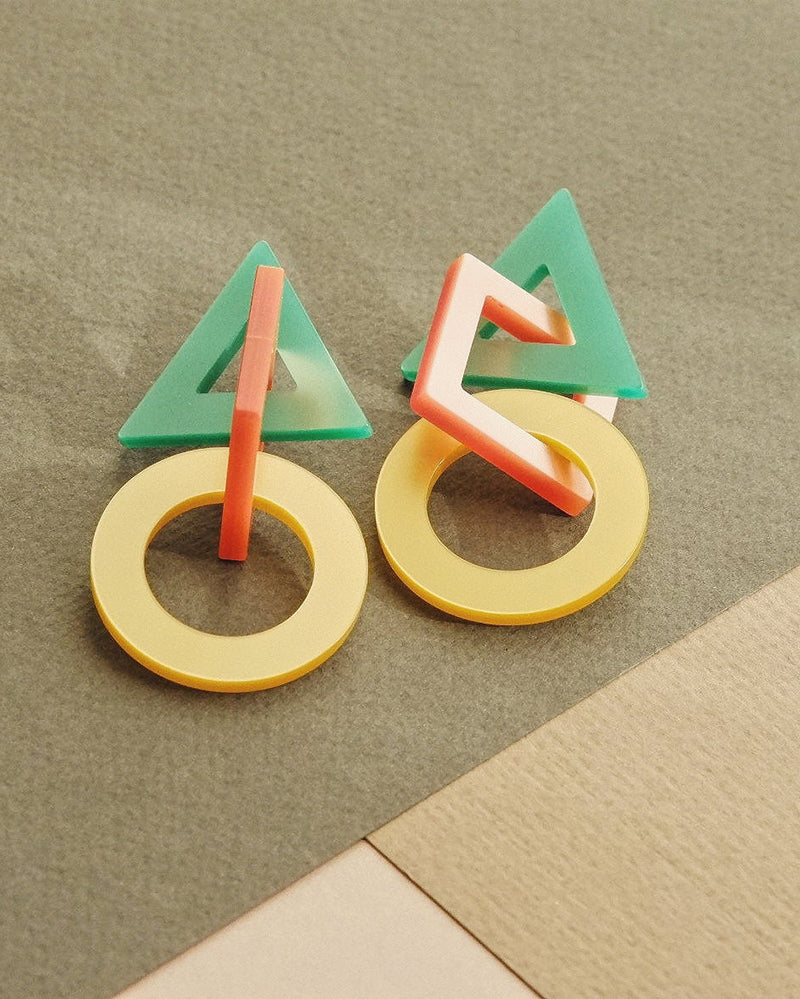 Pendientes esencial-verde-amarillo, materiales reciclados,
diseños divertidos