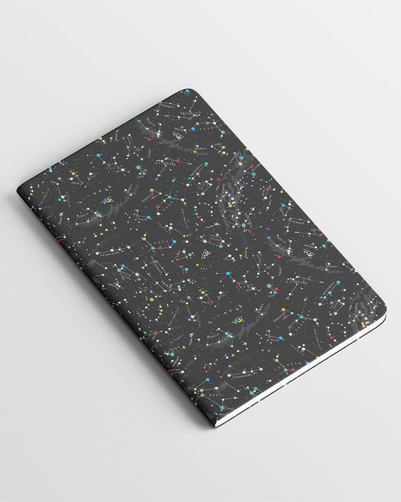 Libreta de peSeta espacial. diseño nuestro. 40 páginas blancas de 90 gr y cubierta sobre estucado de 350 g. Hecho en España