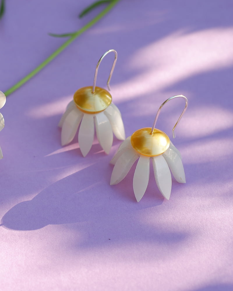 Pendientes margarita colgantes