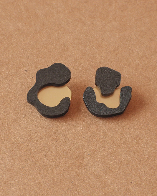 Mitumi Pendientes Taca dorado