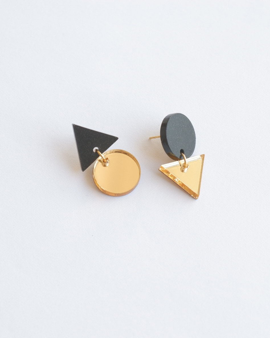 Pendientes figuras geométricas, con cierre de acero inoxidable hipoalergénico dorado, accesorios coloridos, accesorios originales