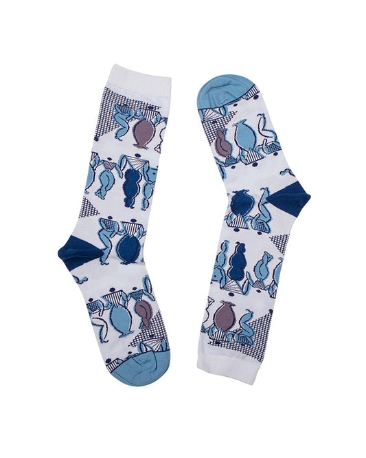 calcetines Mujeres - peSeta, color azul y celeste en fondo blanco, estampado diseño dibujos mujeres precioso, moda española, moda femenina