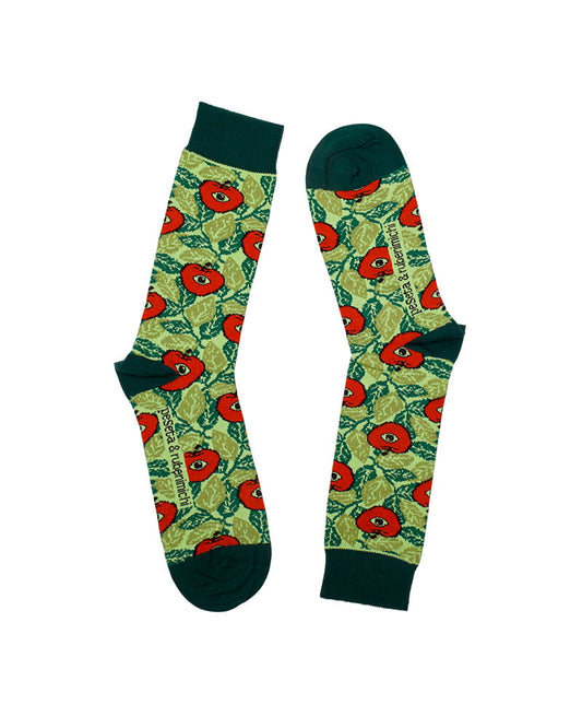calcetines Rubenimichi - peSeta, color verde oscuro con estampado de manzanas con ojo y hojas, sobre un fondo verde claro moda responsable, 
moda original