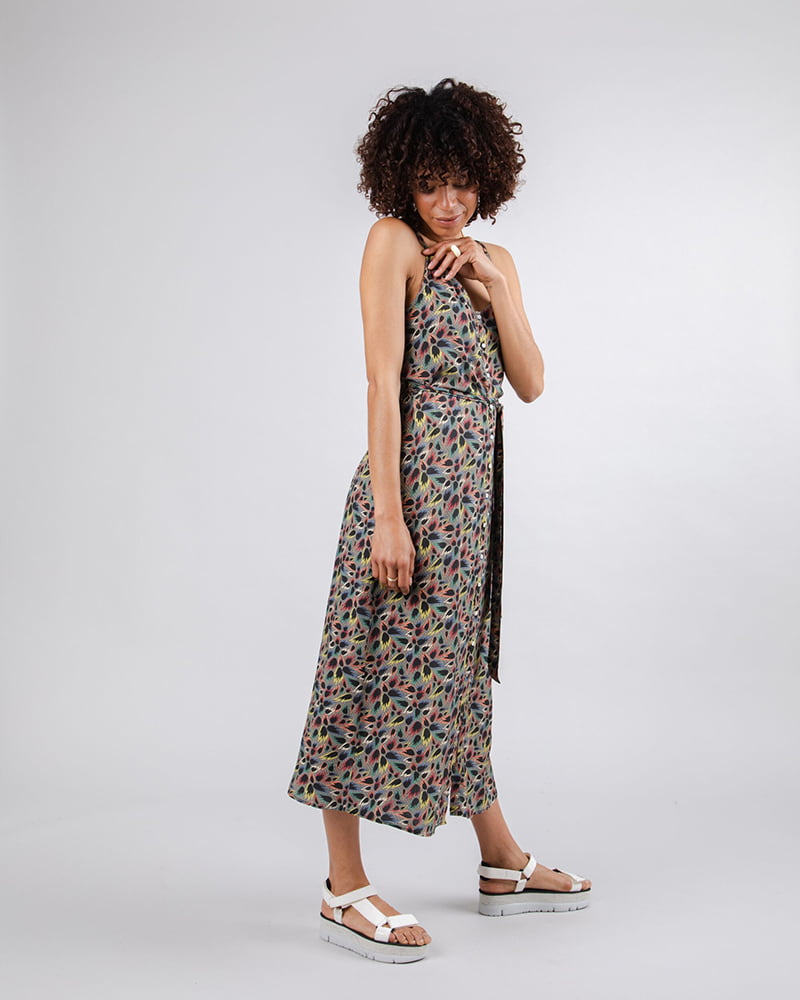 Vestido de tirantes largo estampado multicolor de algodón orgánico verano colección cápsula Brava Fabrics x peSeta