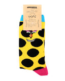 CALCETINESNANO4814, color amarillo con lunares negro, detalles celeste y rojo, moda sostenible, hecho en España, producción local