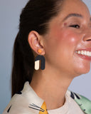 Viva pendientes geométrico uve blanco y negro